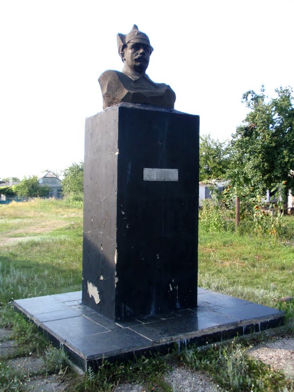 Памятник М.В. Фрунзе, Решетиловка