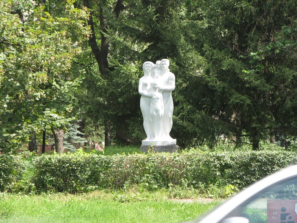 скульптуры, Чутово