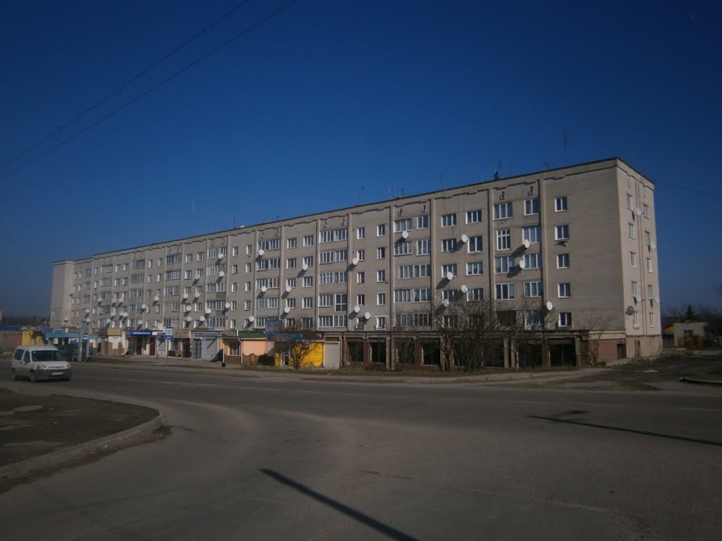 Dubno street, Дубно