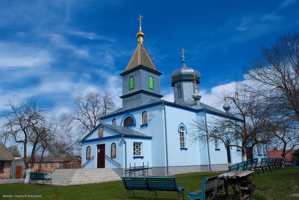 Свято-Михайлівський храм УПЦ Московського патріархату в селі Здовбиця, Здолбунов