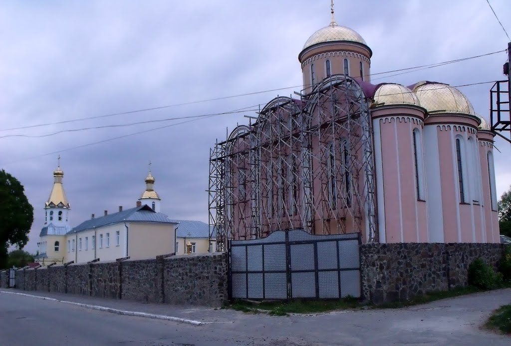будівництво монастиря, Млинов