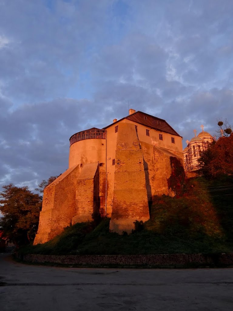 Острозький замок, Ostroh Castle, Острожский замок, Zamek w Ostrogu, Острог