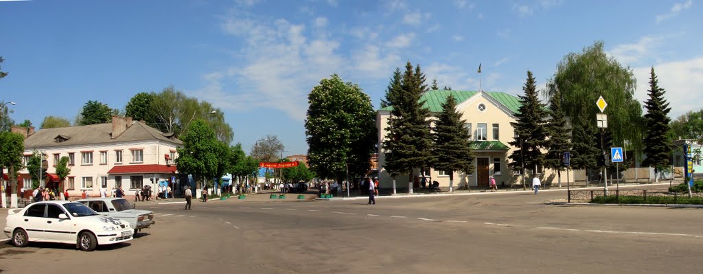 центр міста Білопілля - the central area of ​​the city Bilopillya   2007 р, Белополье