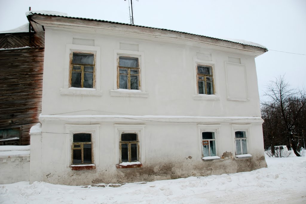 The old house, Глухов