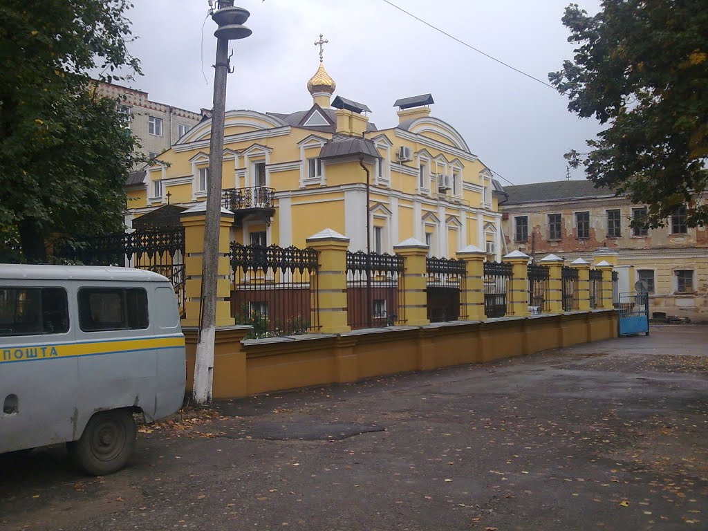 монастырь, Глухов