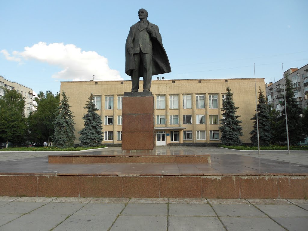 монумент В.И.Ленину, Шостка