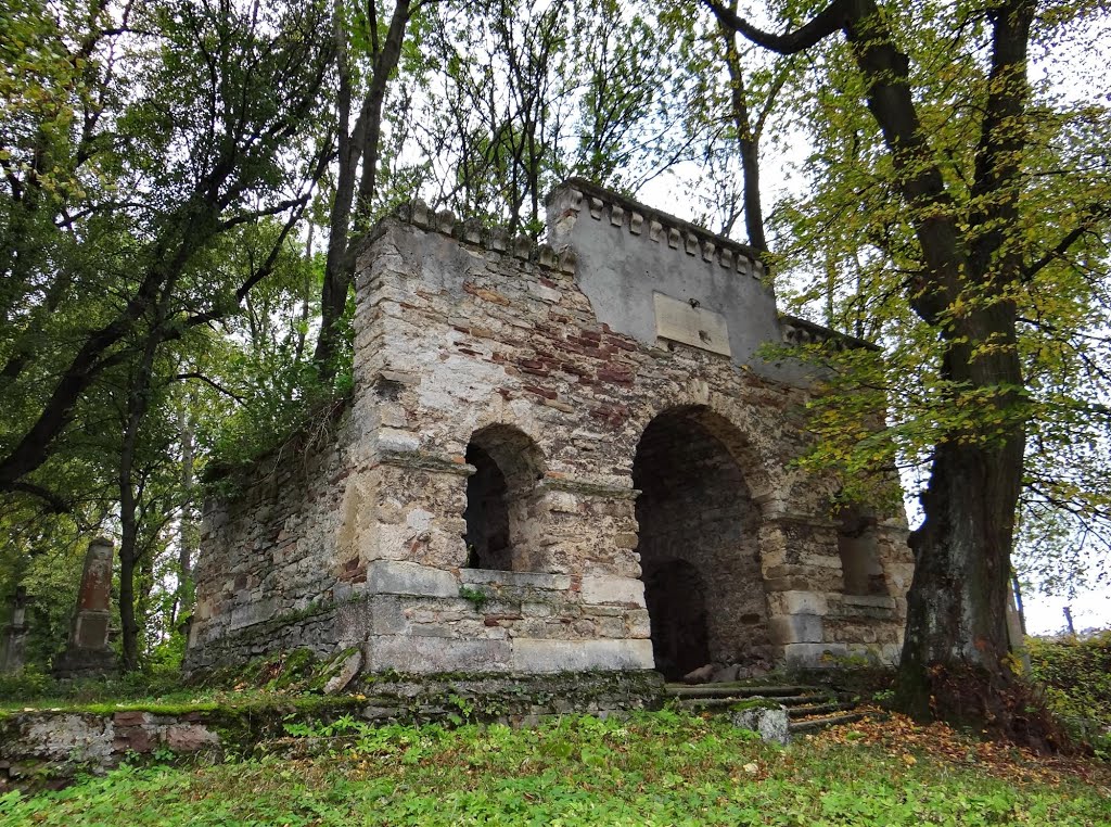Бучач - найбільший склеп цвинтаря, Buchach - cemetary, Бучач
