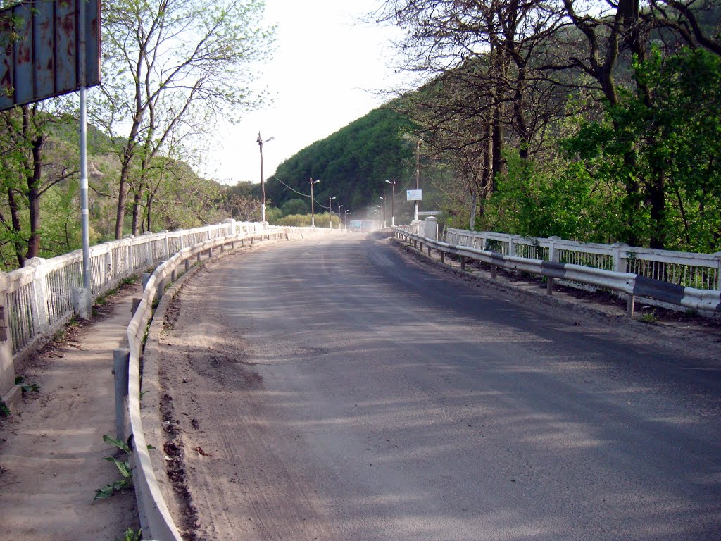 ZALESZCZYKI (Заліщики). TEN most. Former border bridge between Polish and Romania (1922-1939)., Залещики
