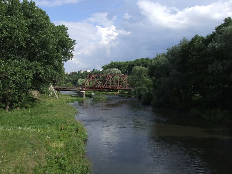 Seret river and railway bridge near Chortkiv, Чортков