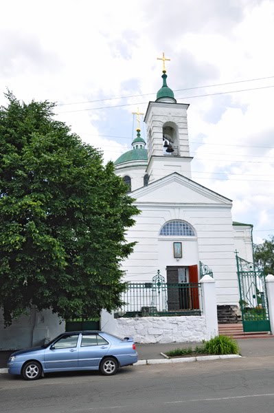 Изюм. Крестовоздвиженская (Николаевская) церковь, Изюм
