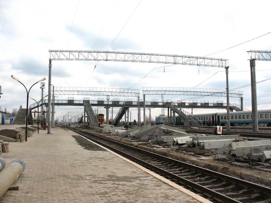 Реконструкція станції Красноград до Євро-2012, Красноград