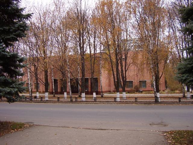 Building of a city study of local lore museum, Лозовая