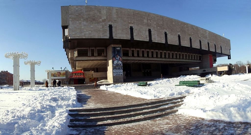 Opera theatre. Jan 2006, Харьков