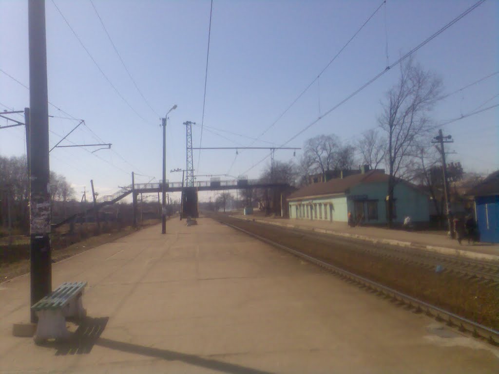 Залізнична станція Рижов, Песочин