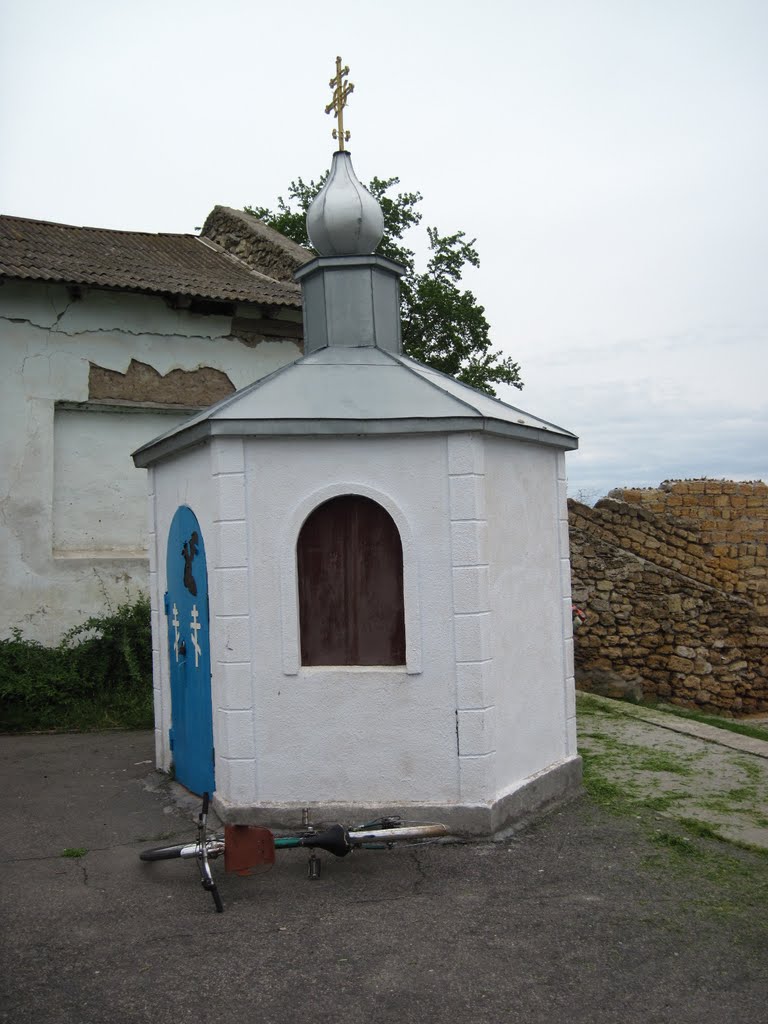 Храм на берегу белого озера, Белозерка