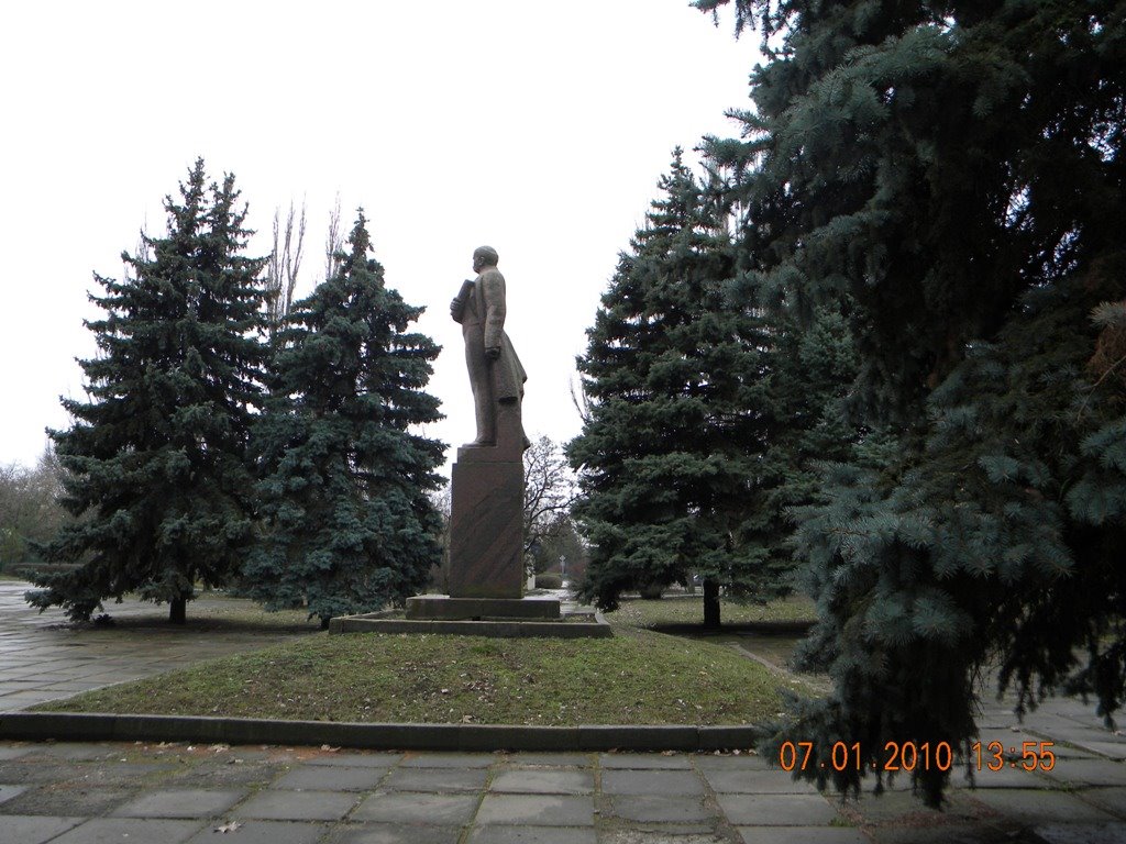 памятник Ленину (площадь возле Дома Культуры), Каланчак
