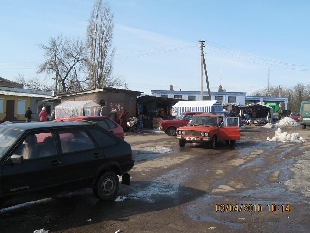 рынок возле автовокзала, Нововоронцовка