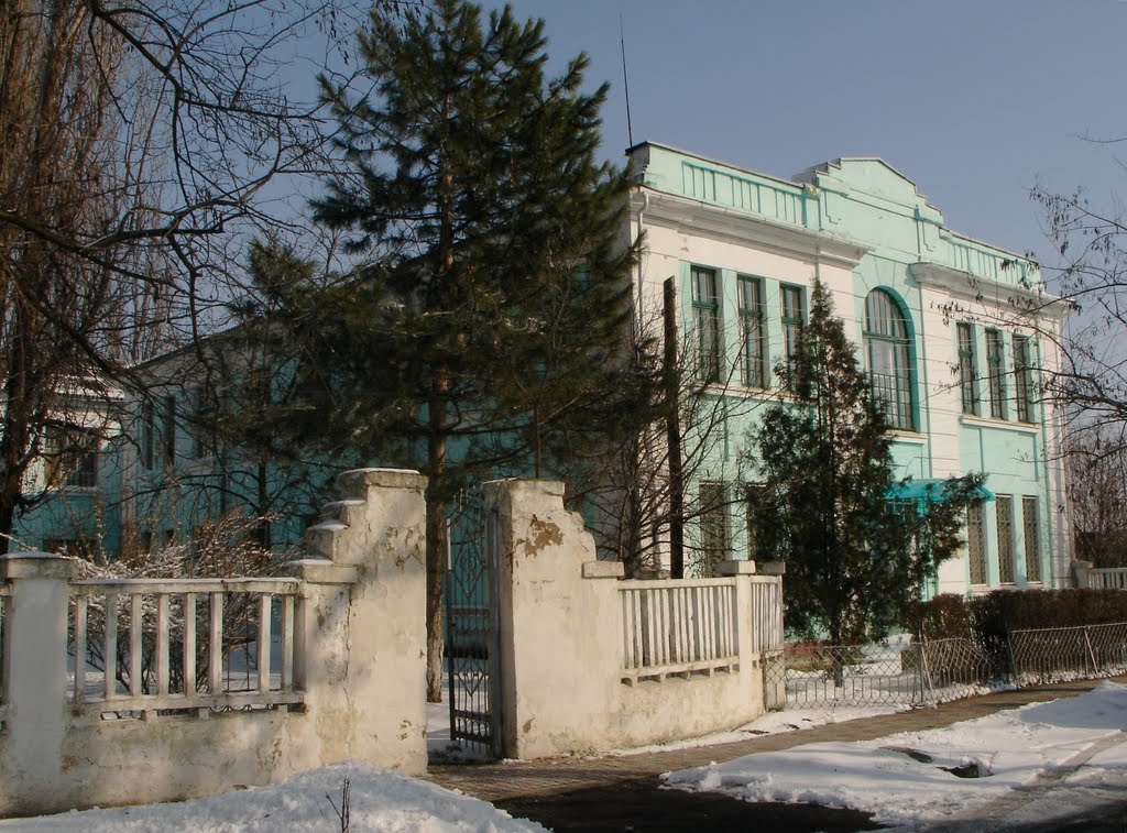 Старый корпус санатория, Цюрупинск