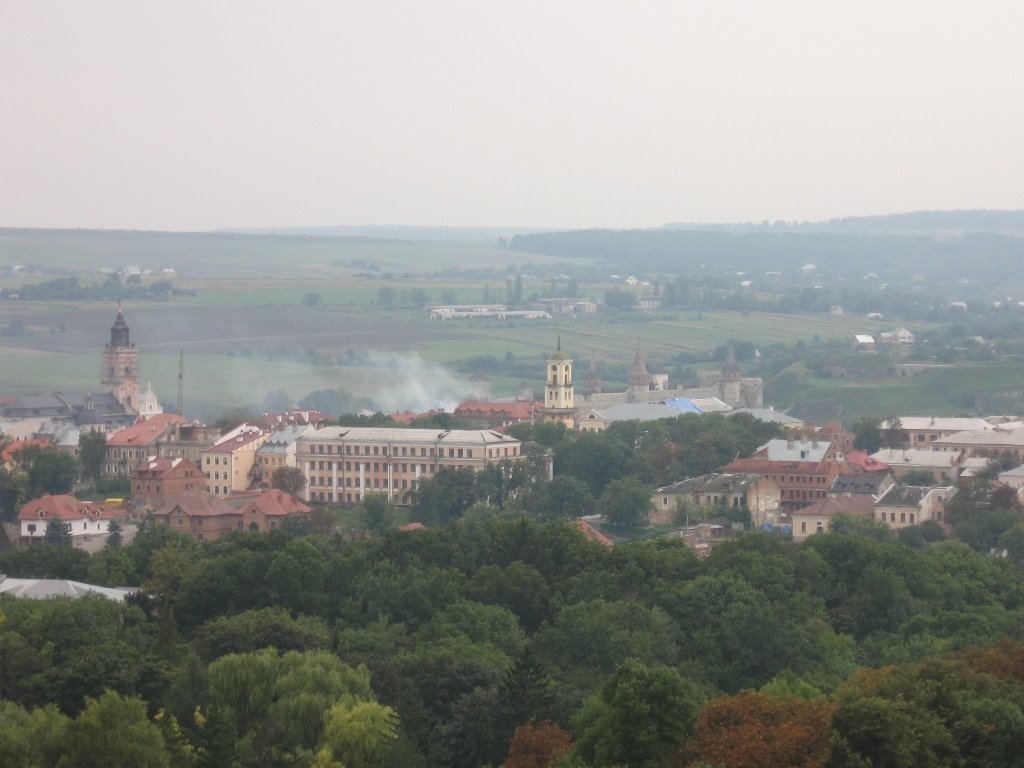 Вид на старый город из отеля "7 дней"/View of the old city from the hotel "7 days", Каменец-Подольский
