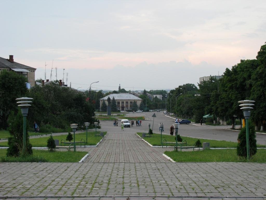 Площа, Красилов