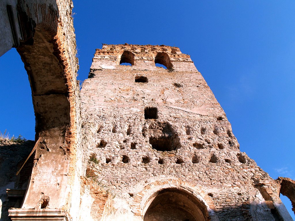 Вежа домініканського собору у Старокостянтинові, 16-17 століття, Староконстантинов