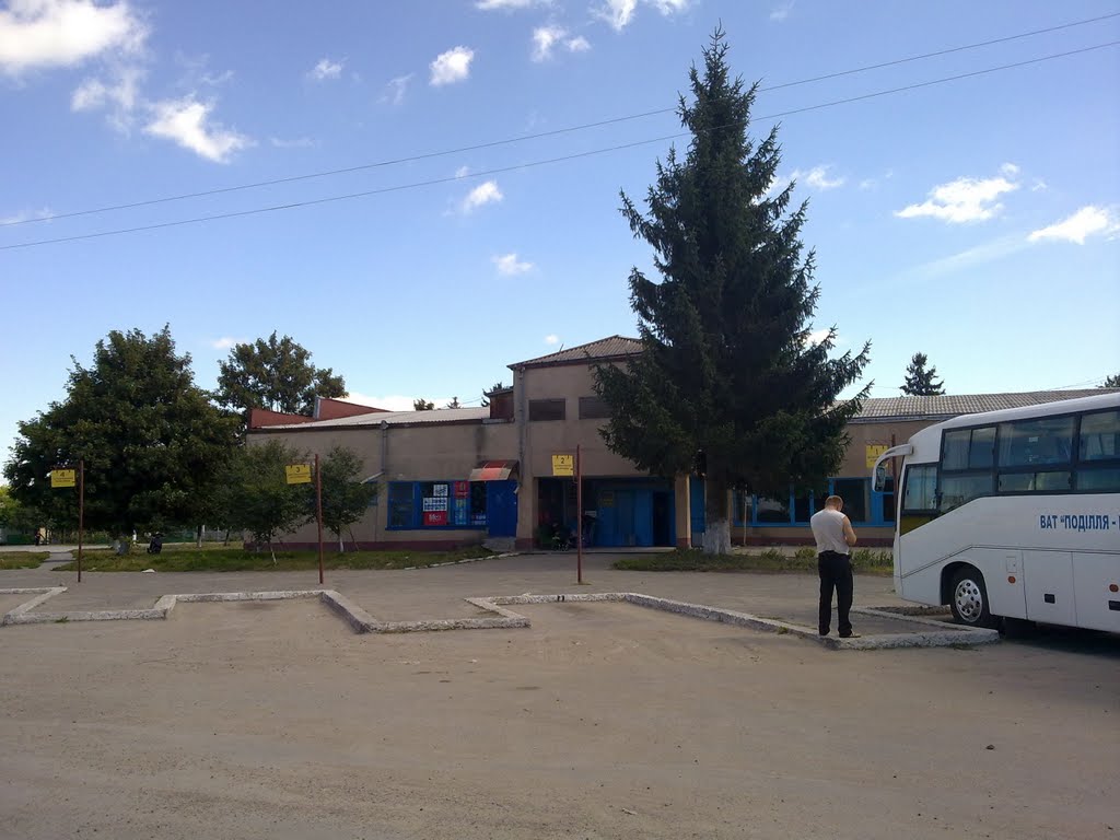 Автовокзал, Теофиполь
