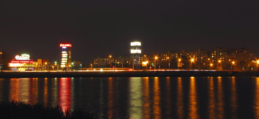 Khmelnitsky. Evening lights under South buh river. / Хмельницкий. Вечером на Южном Буге., Хмельницкий