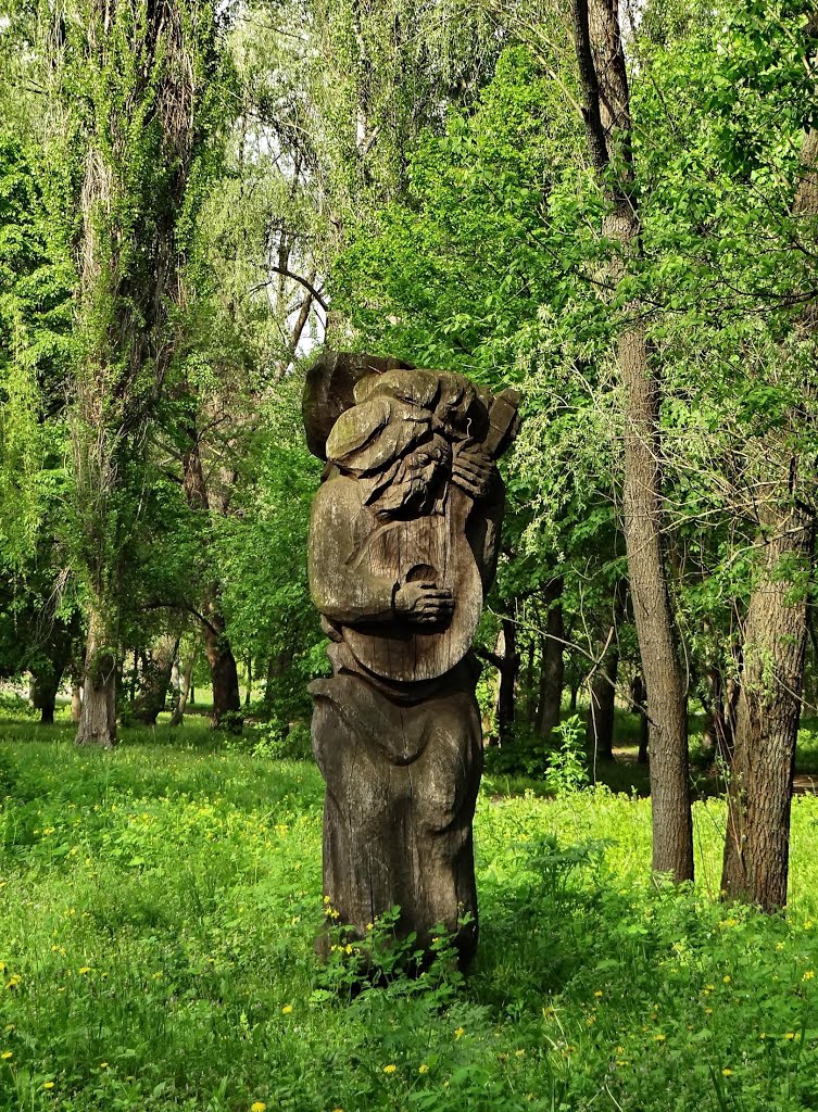 Камянка - деревяний музика, Kamianka - wood sculpture, Каменка