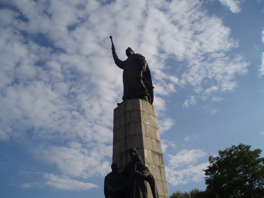 Чигирин (Черкаська обл.) - Памятник Б.Хмельницькому на Богдановій горі, Чигирин