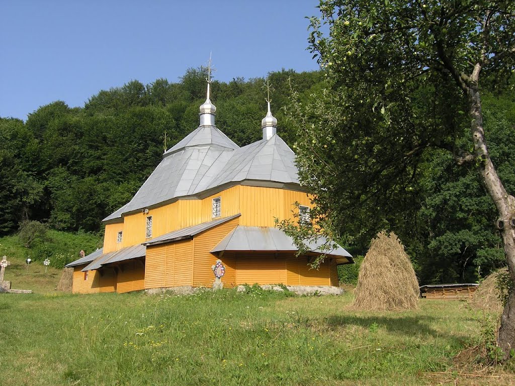 Храм Иоанна Сучавского, с.Виженка, Вижница