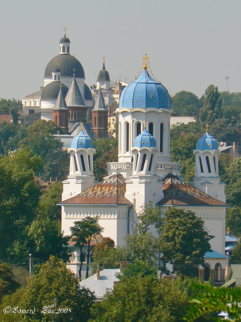 Three Churchs, Черновцы