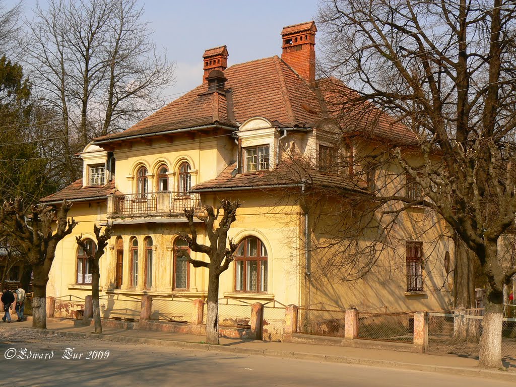 Frunze street, 5. Former Karlgasse, Черновцы