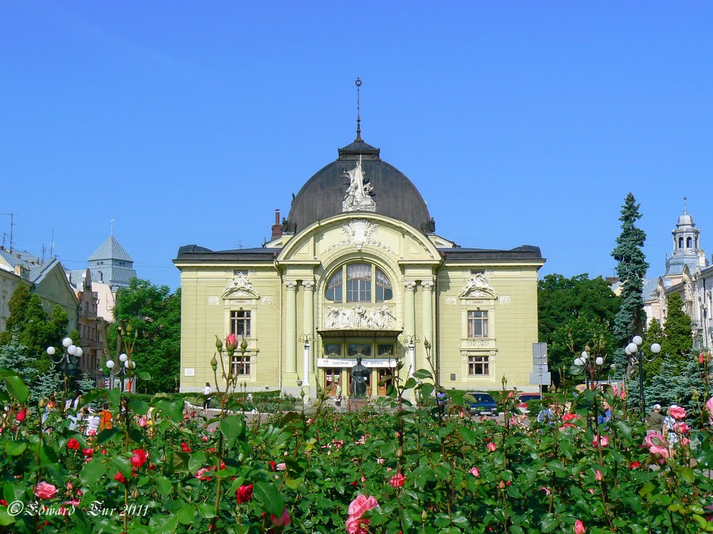 Theatre (1905), Черновцы