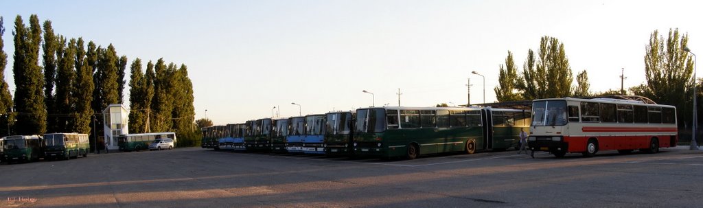 Автобусная стоянка ЗАО "Крымский Титан", Армянск