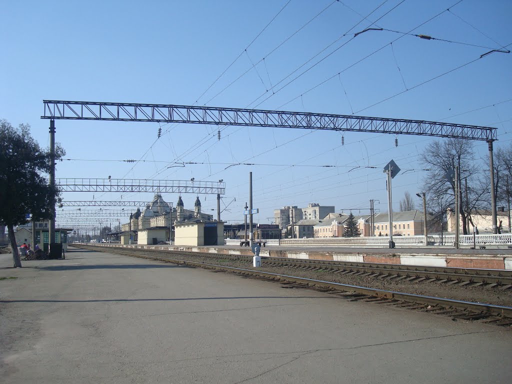 Станция Жмеринка. 4 платформа. Вид в сторону Винницы, Жмеринка