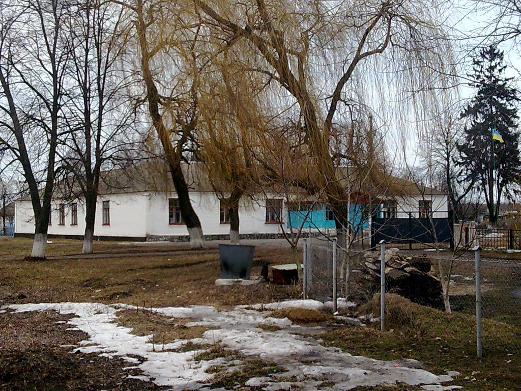 School №4, Калиновка