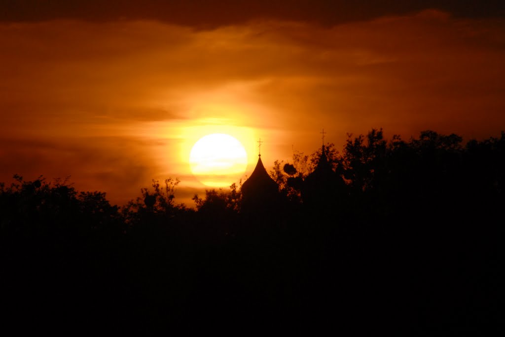 Захід сонця над Нестерваркою, Тульчин