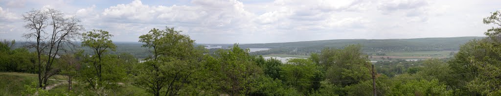 Вид на Дніпро з Карнаухівки, Карнауховка