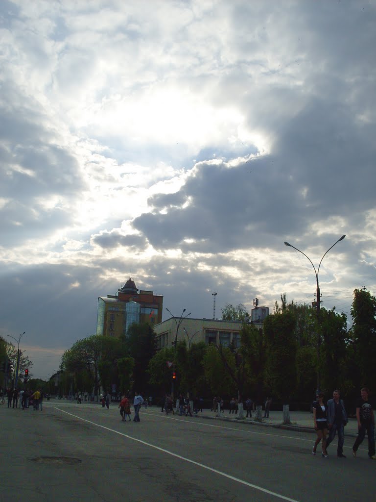 Небеса над Павлоградом, Павлоград