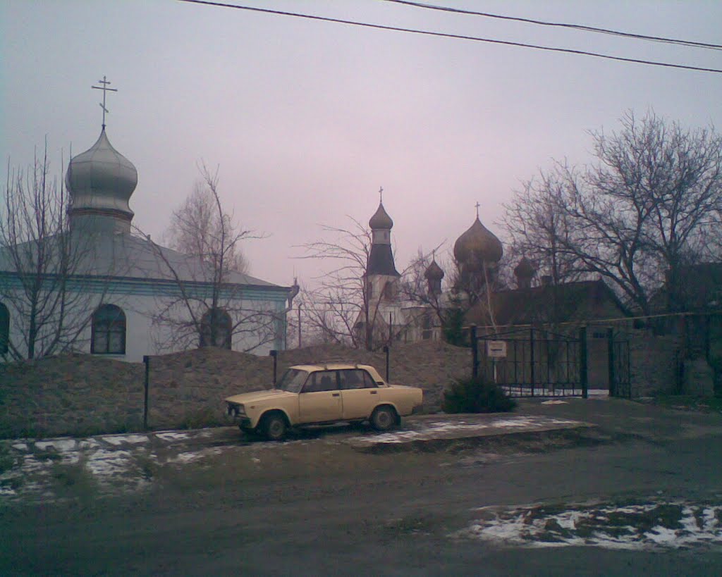 вход в церковь, Томаковка