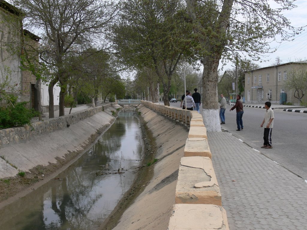 Қарттардың ретро порносы Қазақ әйелдерімен жасырын камера секс